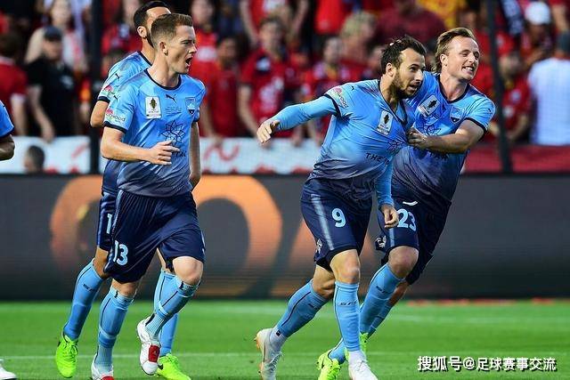 欧冠夺冠赔率：巴萨1赔4居首 大巴黎皇马紧追